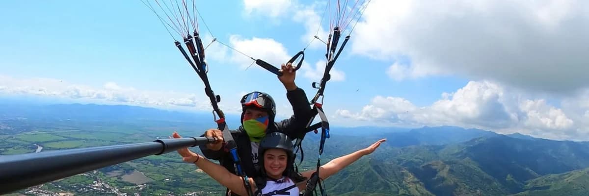 Fenix Parapente — vuelo tandem en parapente